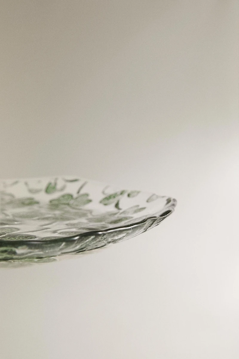 CLOVER GLASS DESSERT PLATE