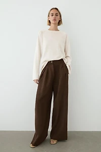 100% linen wide-leg pleated trousers