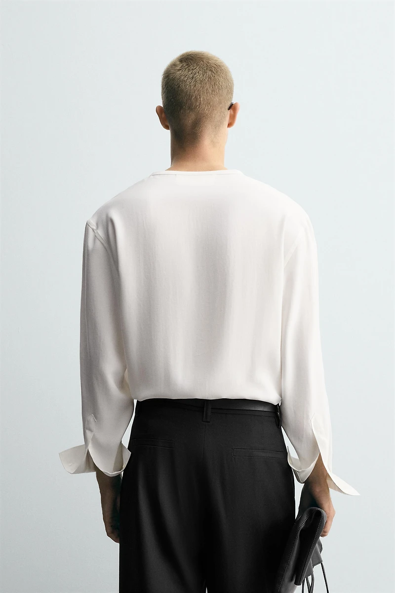 CHEMISE FLUIDE COUPE DÉCONTRACTÉE