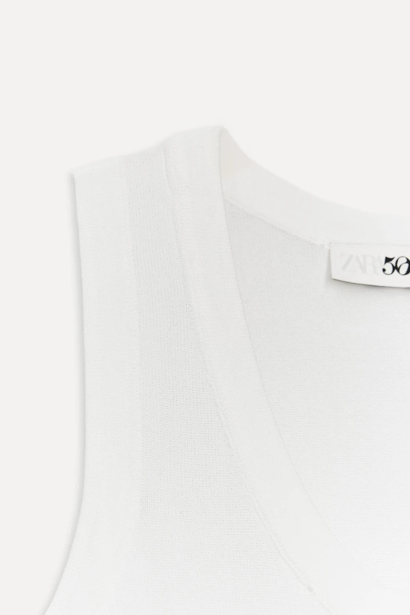 SLEEVELESS KNIT TOP 50TH ANNIVERSARY