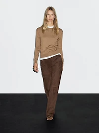 Wool blend knit sweater with crew neck