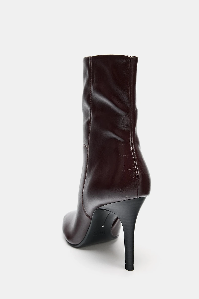 THIN HIGH HEEL ANKLE BOOTS