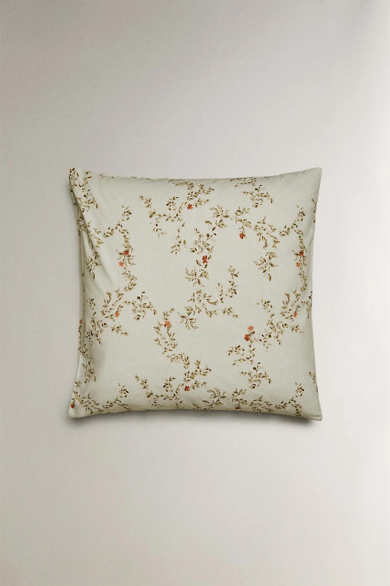 LEAF PRINT PILLOWCASE
