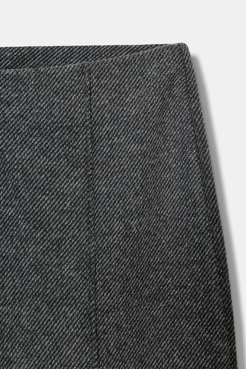 PANTALON SOFT NERVURE