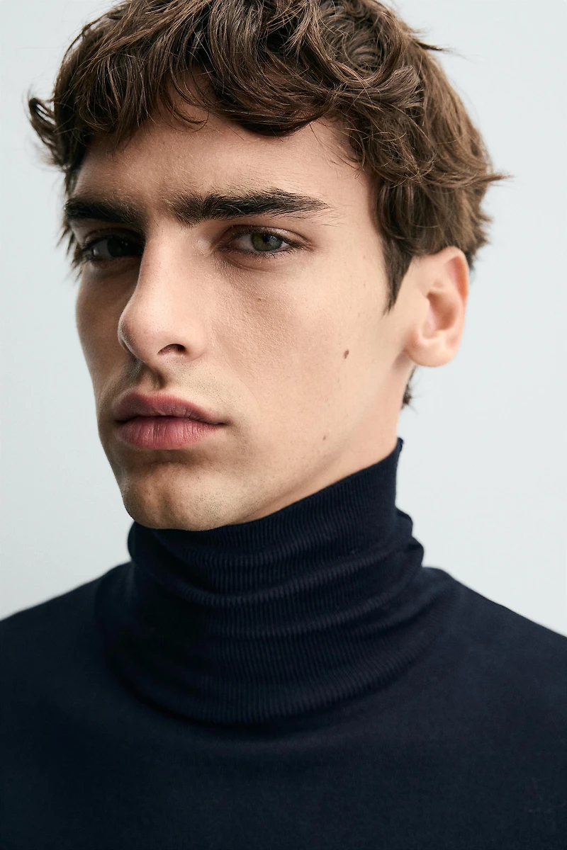 BASIC HIGH NECK SWEATER