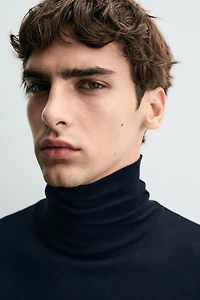 BASIC HIGH NECK SWEATER