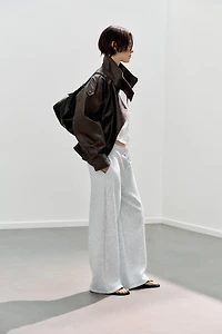 BASIC STRAIGHT-LEG PLUSH PANTS WITH ADJUSTABLE HEM