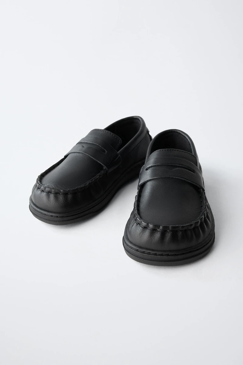 LEATHER BAREFOOT LOAFERS