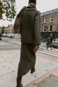 SOFT FEEL KNIT JUMPER