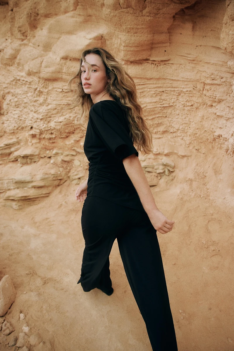 STRAIGHT LEG CREPE PANTS WITH OPENINGS