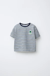 STRIPED CLOVER PATCH T-SHIRT