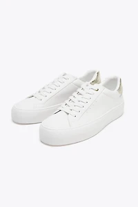 CONTRAST SNEAKERS