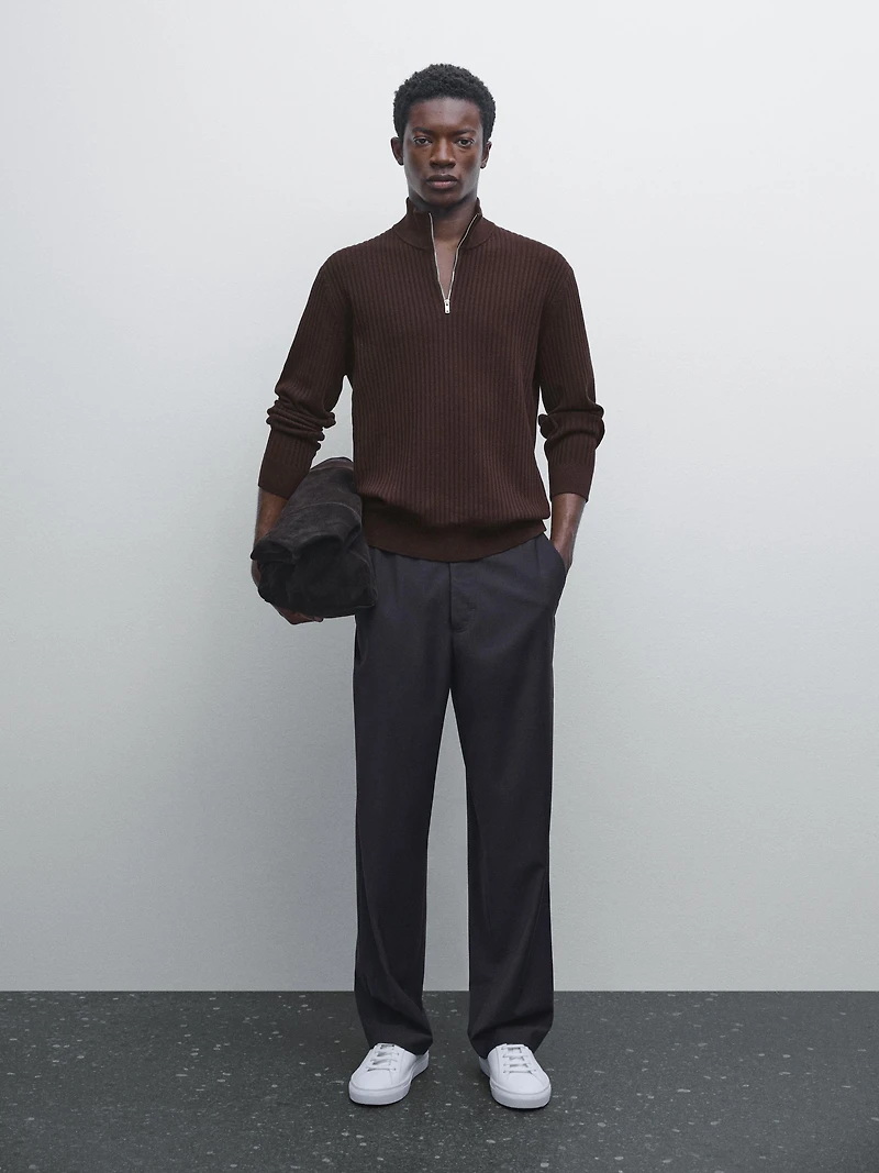 Mock neck knit sweater