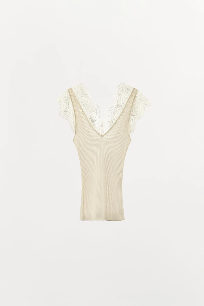 LACE KNIT TOP