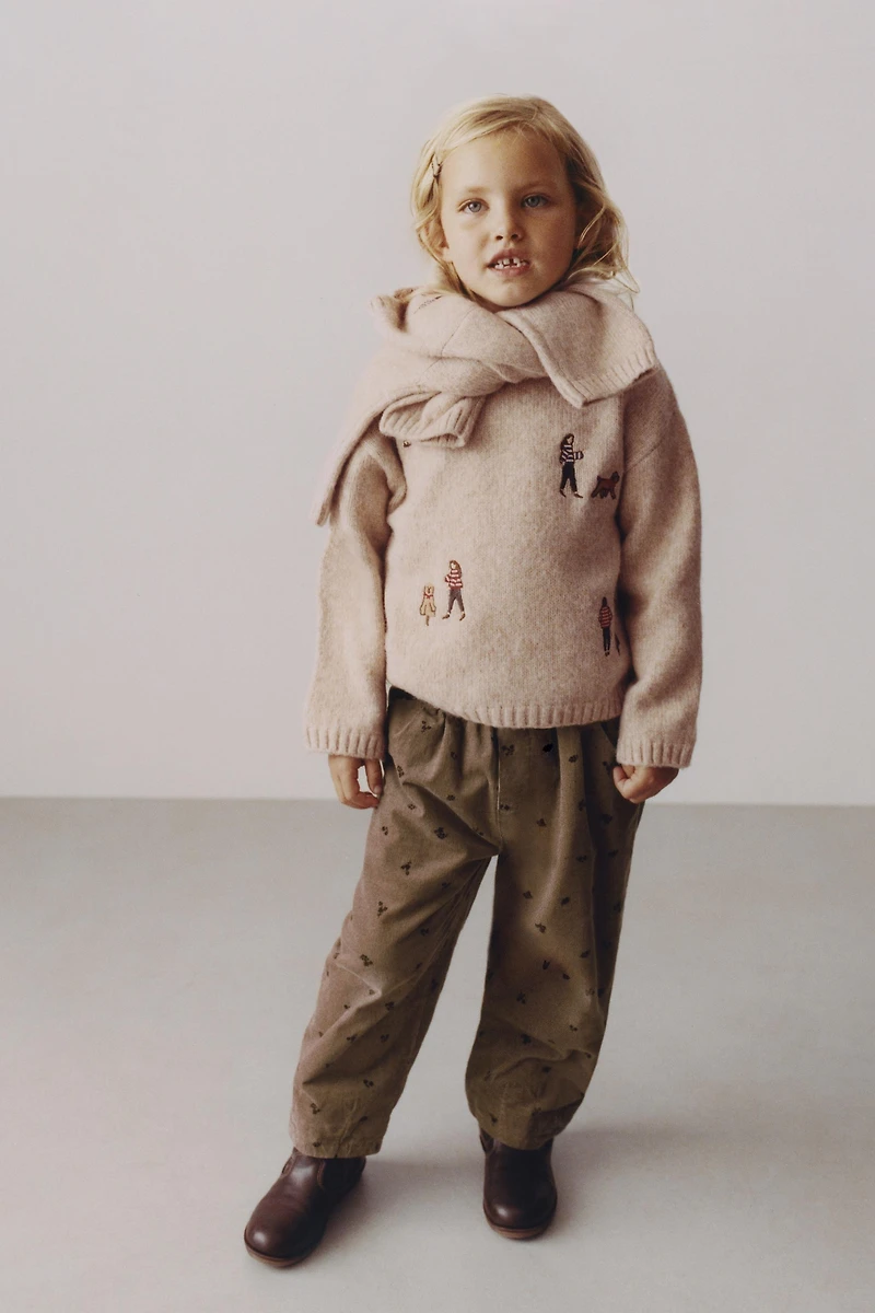 EMBROIDERED KNIT SWEATER WITH WOOL