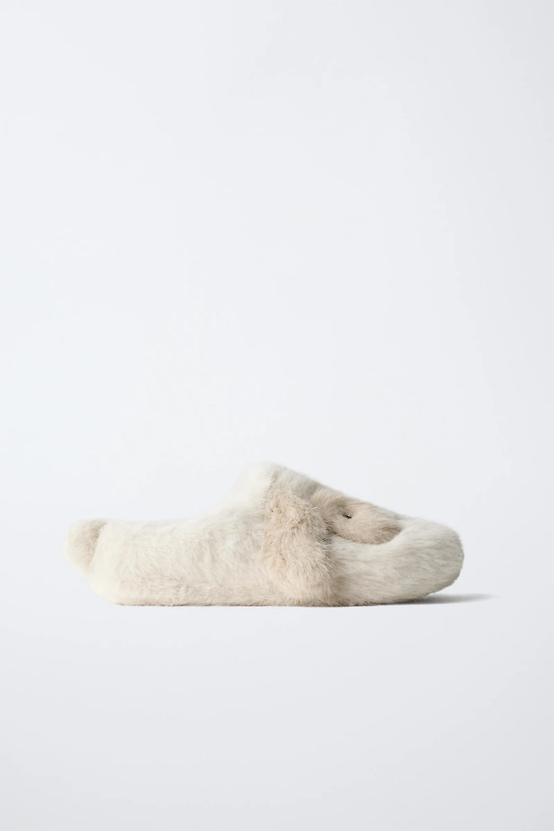 CHAUSSONS D'INTÉRIEUR CHIOT