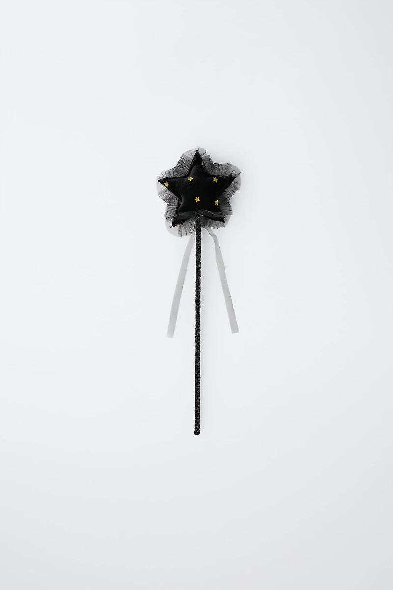 STAR TULLE WAND
