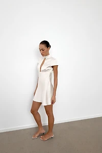 SATIN EFFECT SLIT DRESS