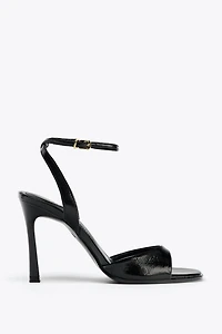 PATENT EFFECT HEELED SANDALS