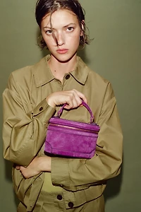 LEATHER VANITY BAG