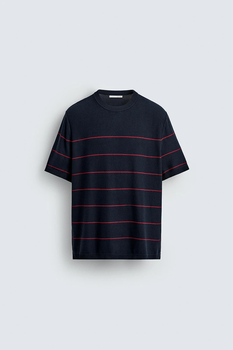 T-SHIRT EN MAILLE AVEC JACQUARD À RAYURES