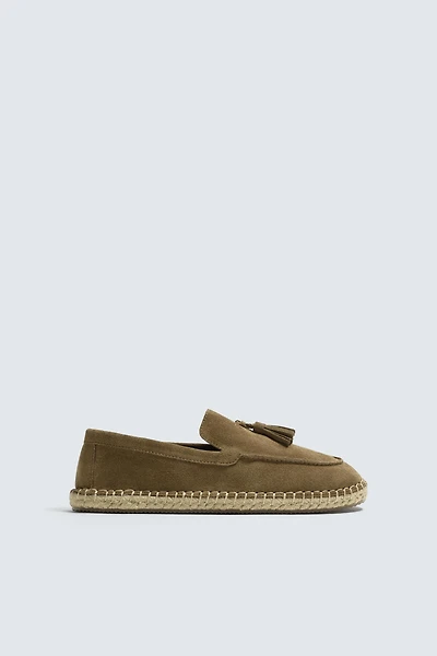 MOCASSINS CASUAL EN CUIR À POMPONS