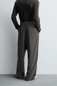 FLOWY TOPSTITCHED PANTS