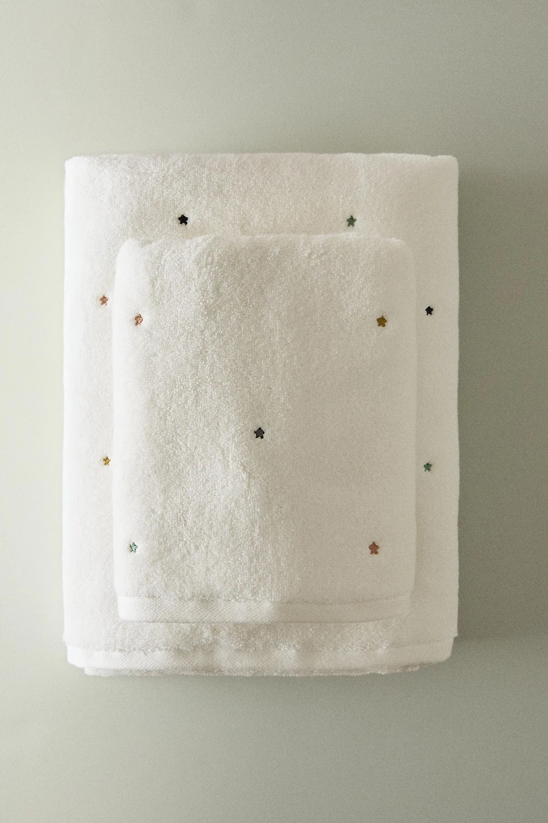 KIDS STAR BATH TOWEL