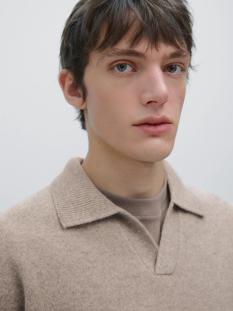 Wool blend V-neck polo sweater