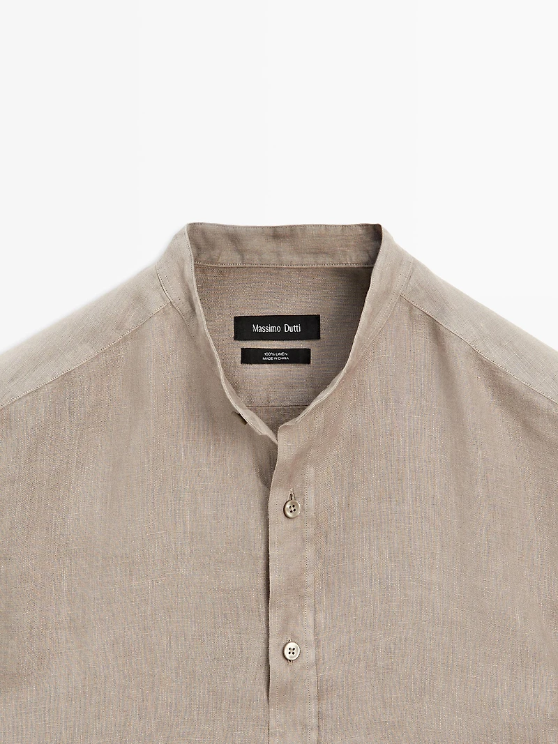 Slim fit stand collar shirt