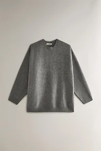KNIT SWEATER