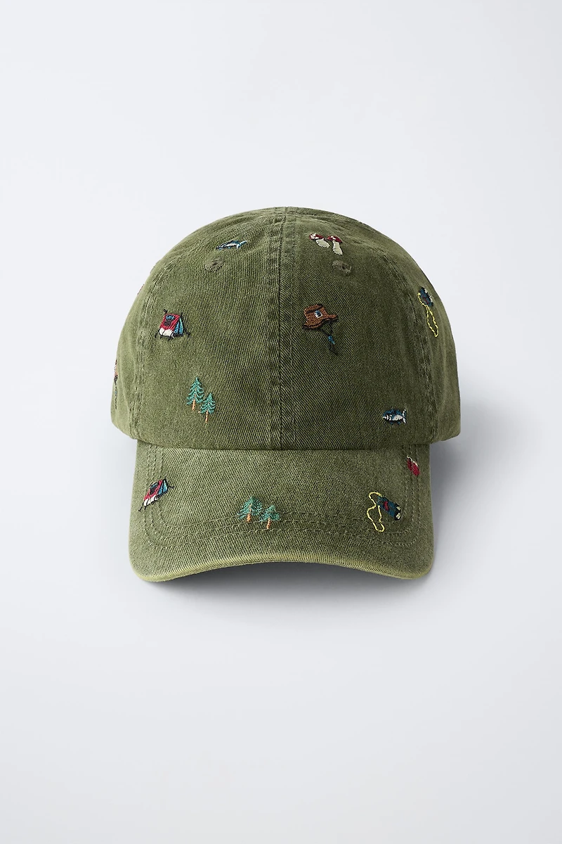 WASHED EFFECT EMBROIDERED CAP