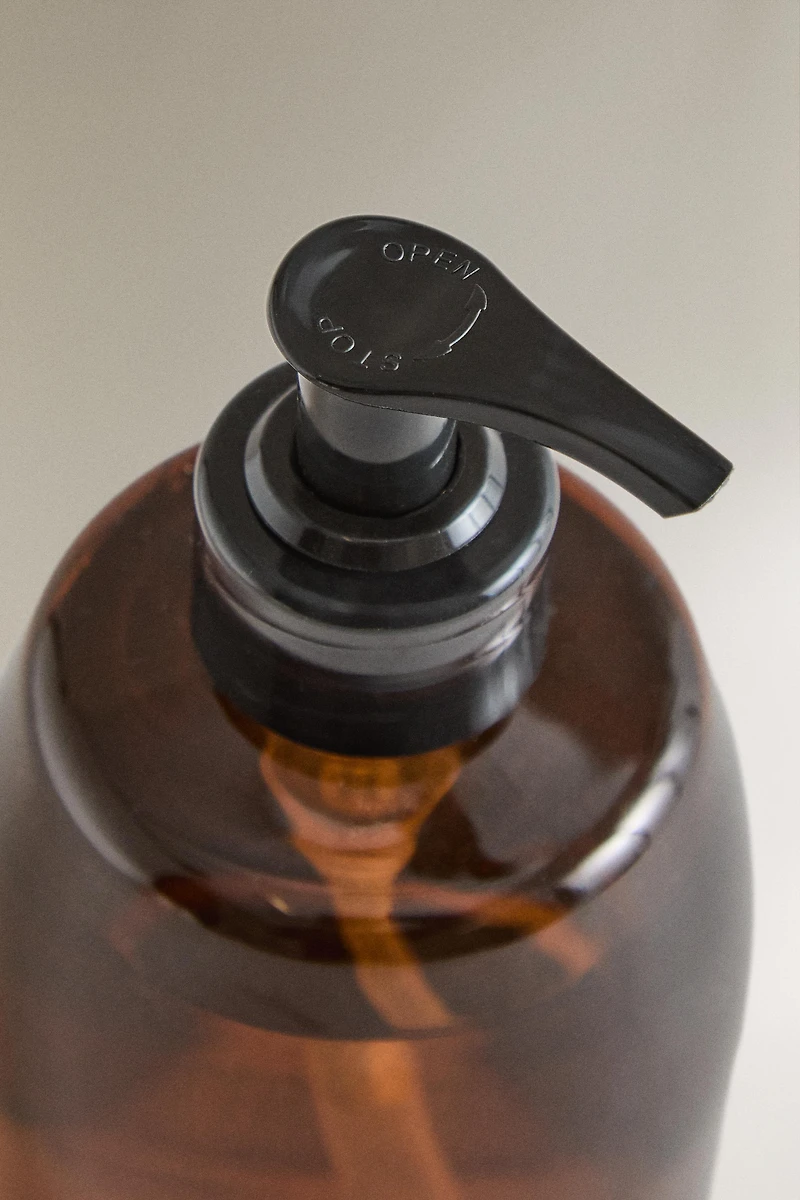 (500 ML) CARROT BREEZE LIQUID SOAP