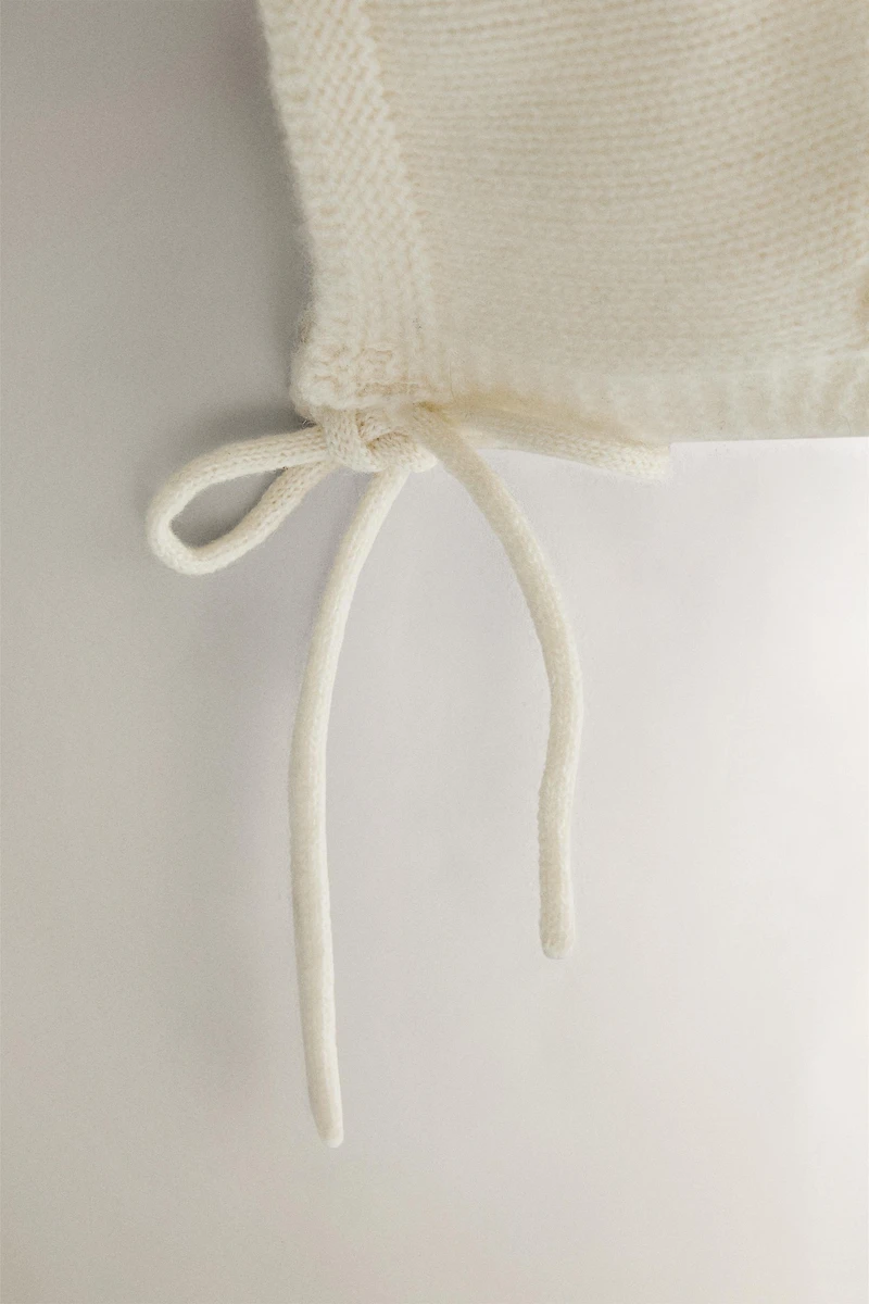 CASHMERE BABY BONNET