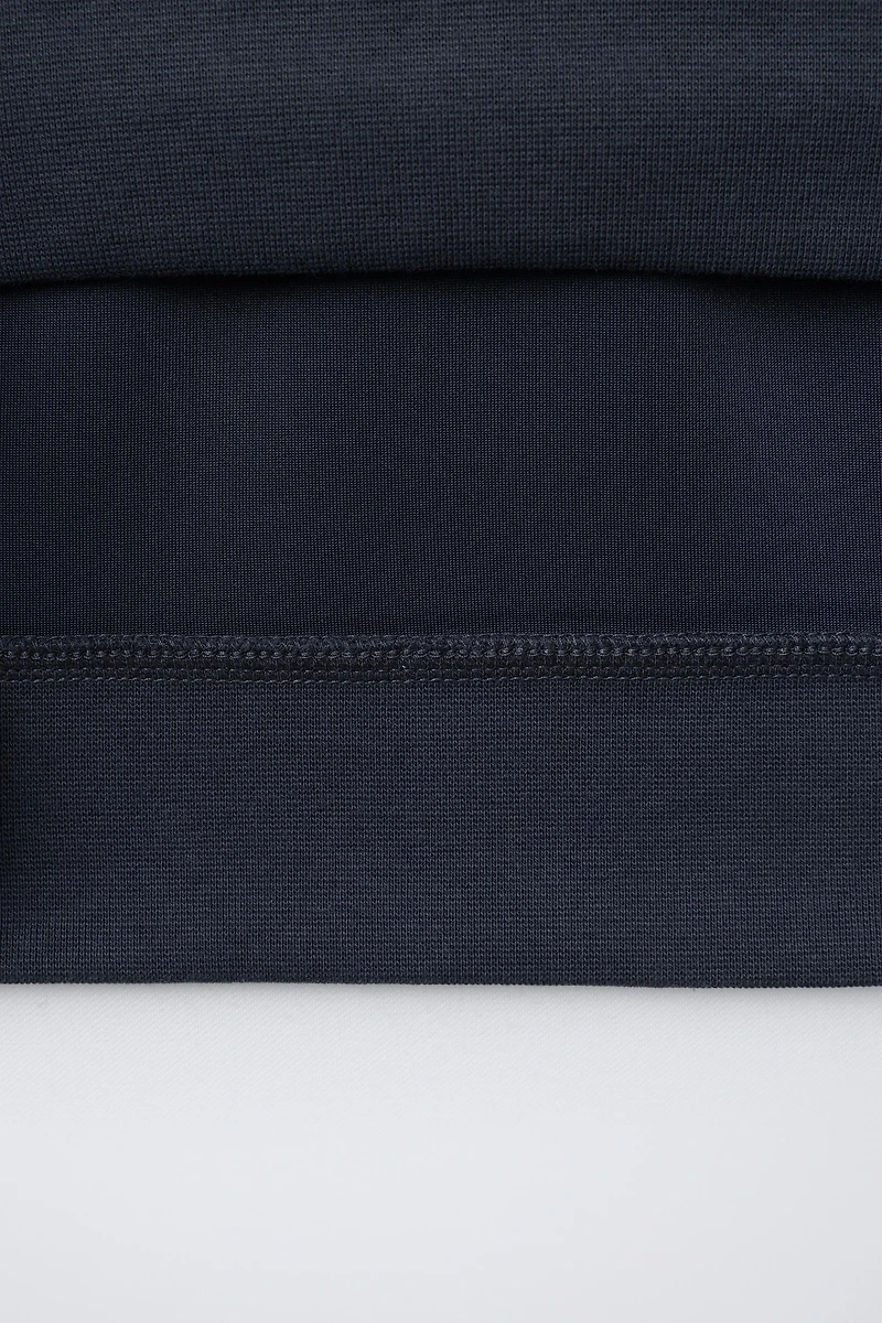 CONTRASTING TRIM TEXT SWEATSHIRT