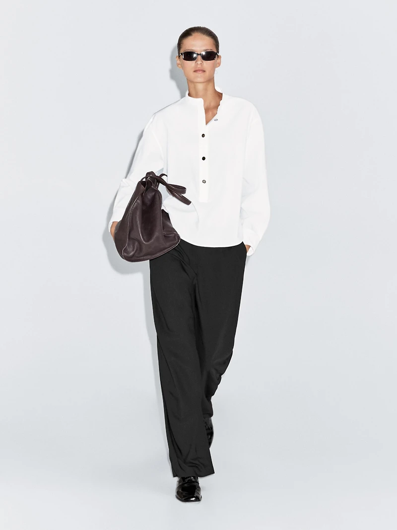 Stand collar shirt with gold buttons