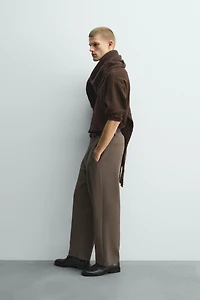 PANTALON PLIS COUPE DÉCONTRACTÉE
