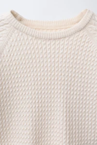 CABLE KNIT SWEATER