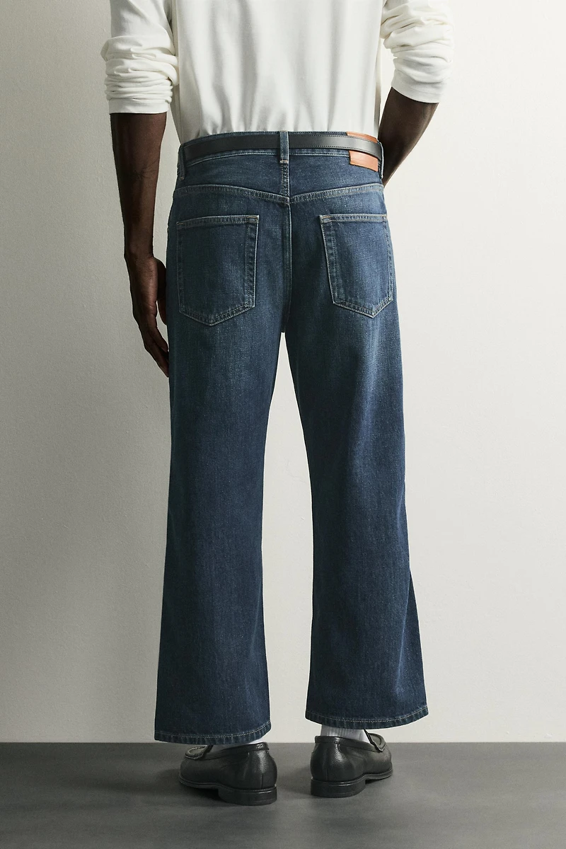 LOOSE FIT CROPPED JEANS