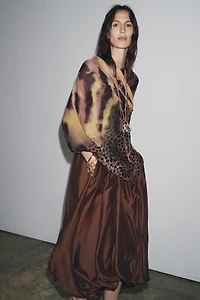ANIMAL PRINT SILK MODAL SCARF