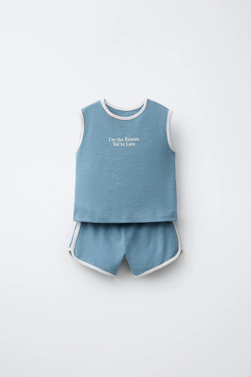 TEXT T-SHIRT AND SHORTS SET