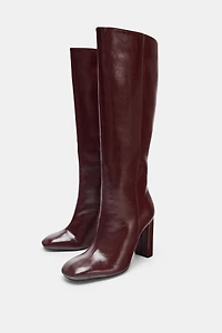 WIDE HEELED BOOTS
