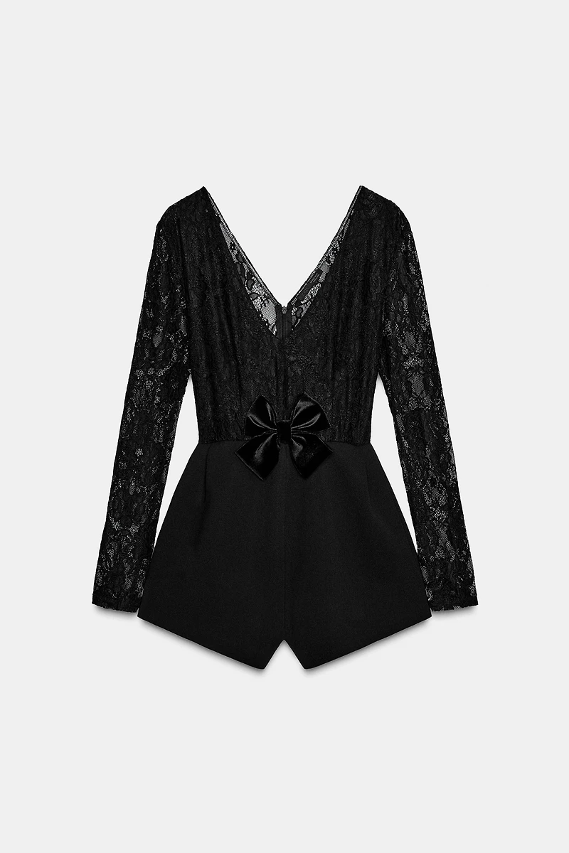 COMBINAISON COURTE EN DENTELLE