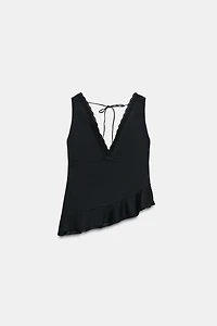 FLUID EMBROIDERED RUFFLED TOP