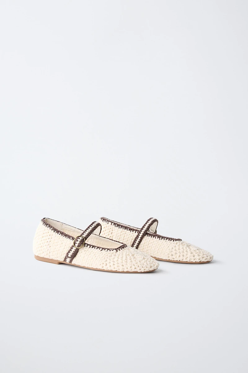 CROCHET BALLET FLATS