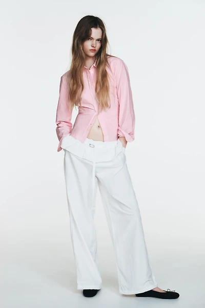 PANTALON EN NYLON À TAILLE SUPERPOSÉE