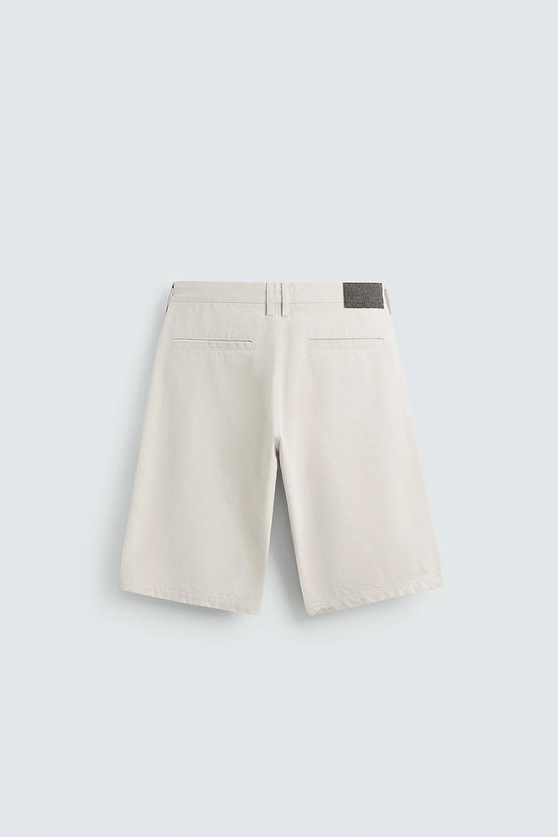 BAGGY FIT BERMUDA SHORTS