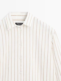 Flowing tricolor striped shirt
