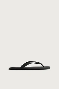 STRAPPY SANDALS