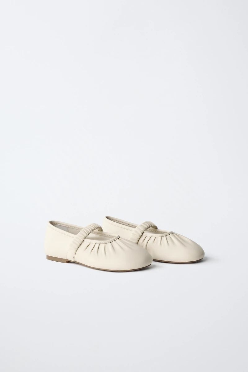 LEATHER BALLET FLATS